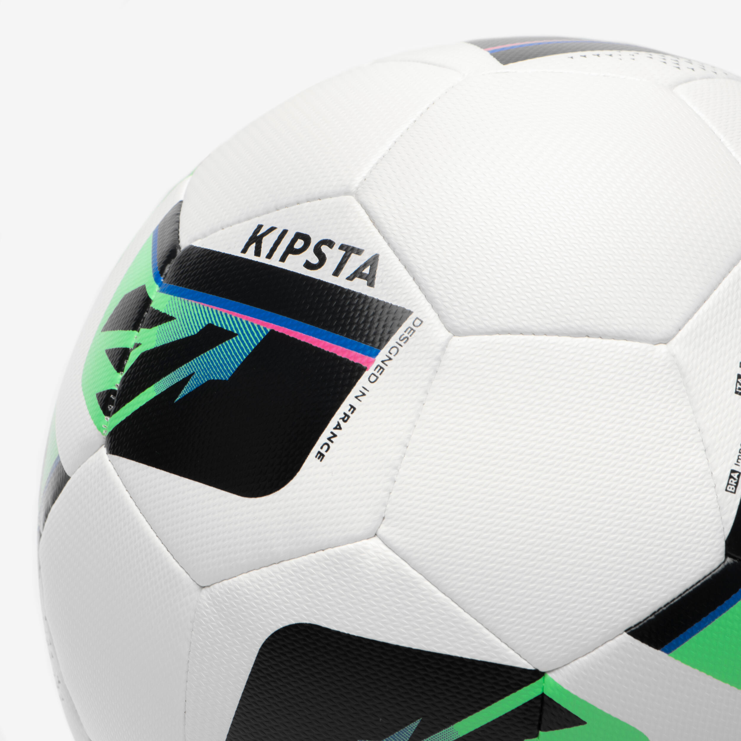 توپ فوتبال – سایز 4 – سفید – مدل FIFA BASIC CLUB – برند KIPSTA