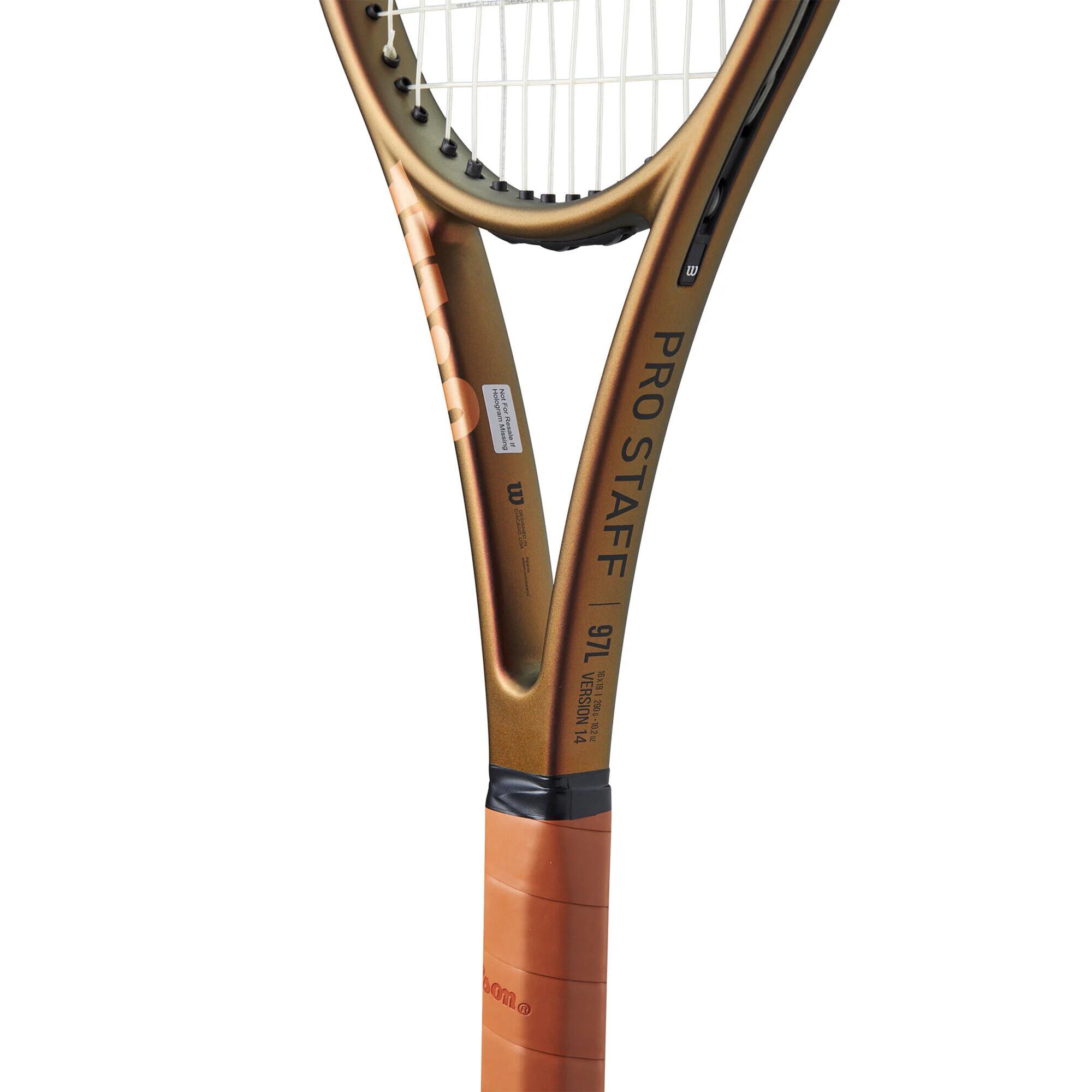 راکت تنیس – WILSON PRO STAFF 97L V14 راکت تنیس – WILSON PRO STAFF 97L V14