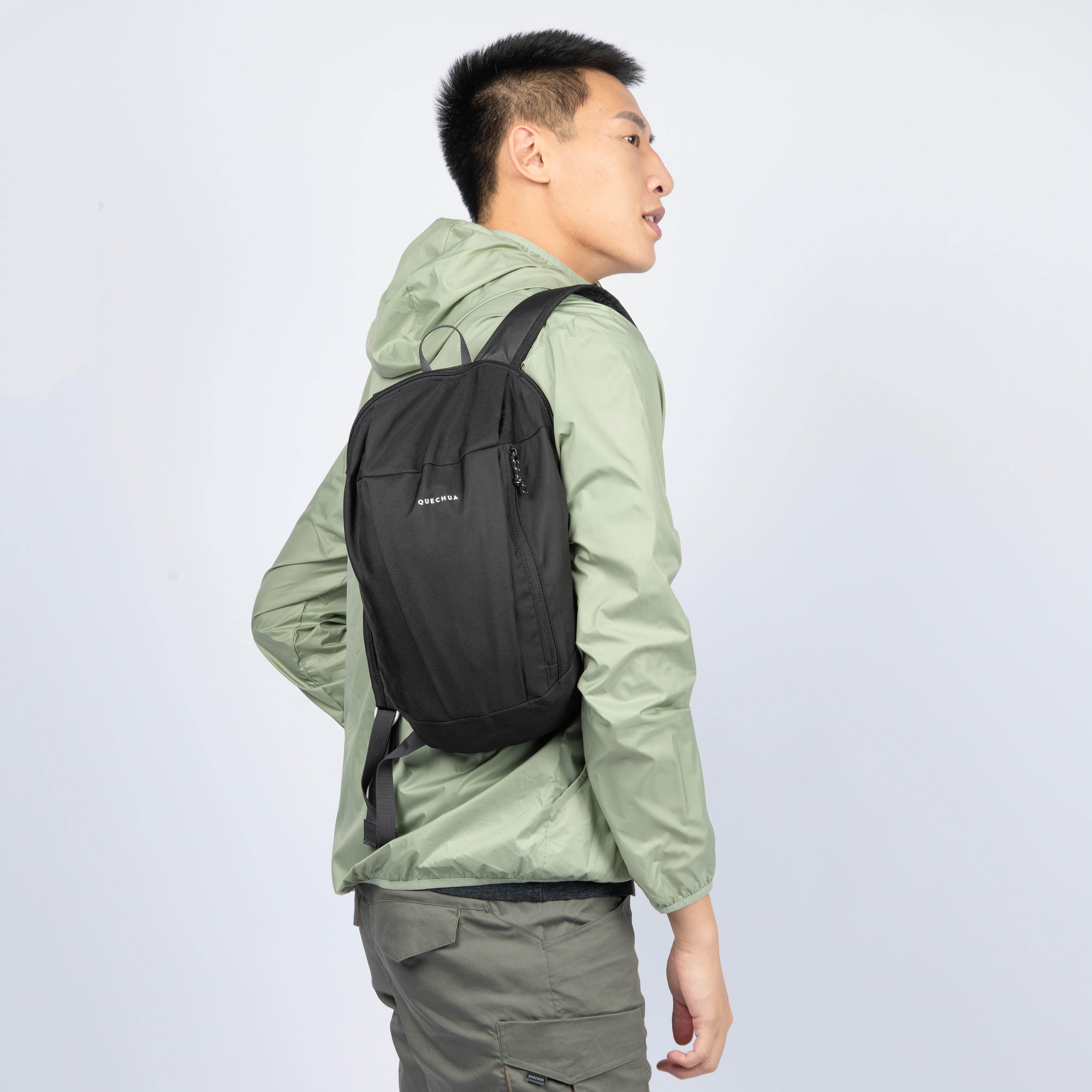 کولهپشتی فضای باز QUECHUA - ظرفیت ۱۰ لیتر - رنگ مشکی - مدل NH Arpenaz 50 کولهپشتی فضای باز QUECHUA - ظرفیت ۱۰ لیتر - رنگ مشکی - مدل NH Arpenaz 50