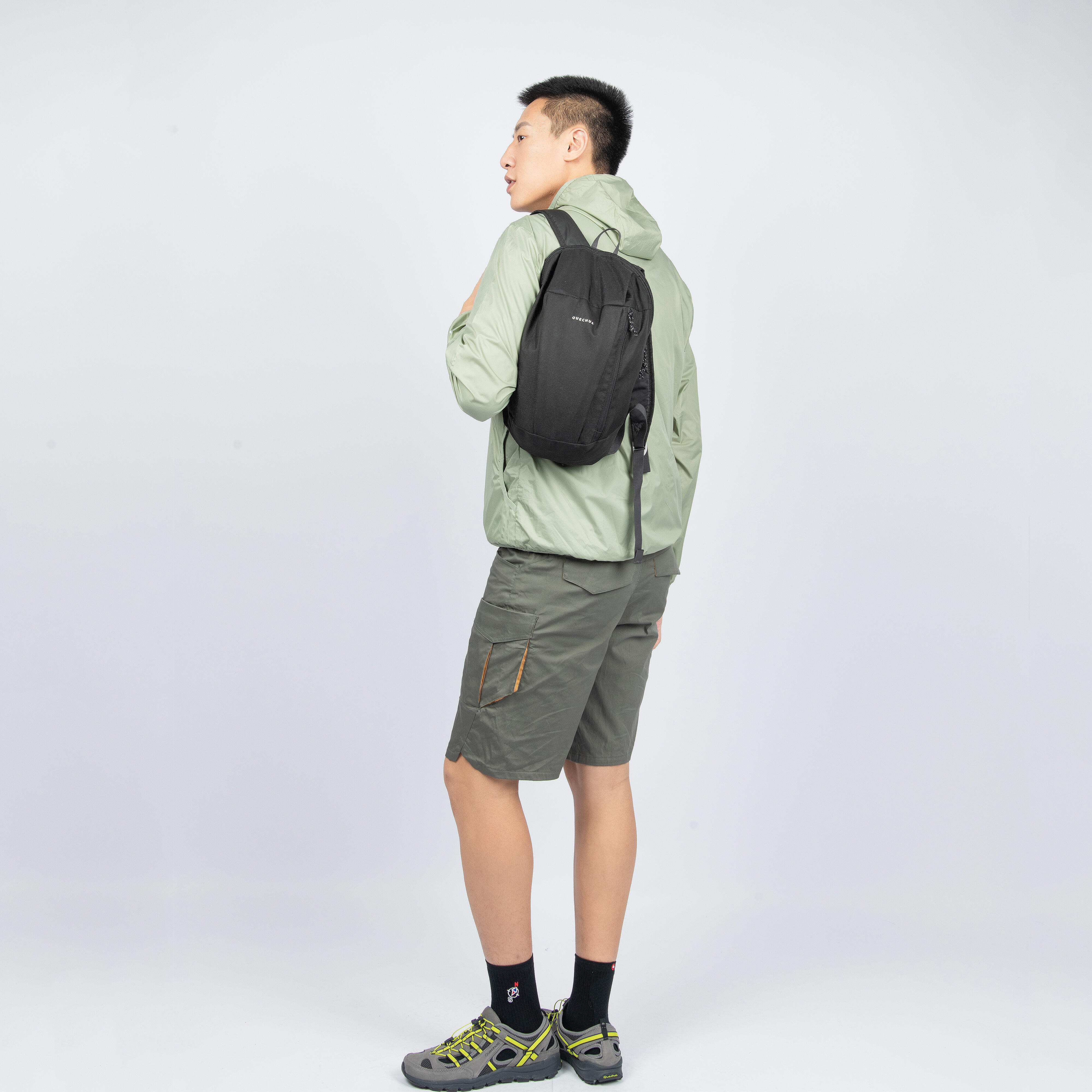 کولهپشتی فضای باز QUECHUA - ظرفیت ۱۰ لیتر - رنگ مشکی - مدل NH Arpenaz 50 کولهپشتی فضای باز QUECHUA - ظرفیت ۱۰ لیتر - رنگ مشکی - مدل NH Arpenaz 50