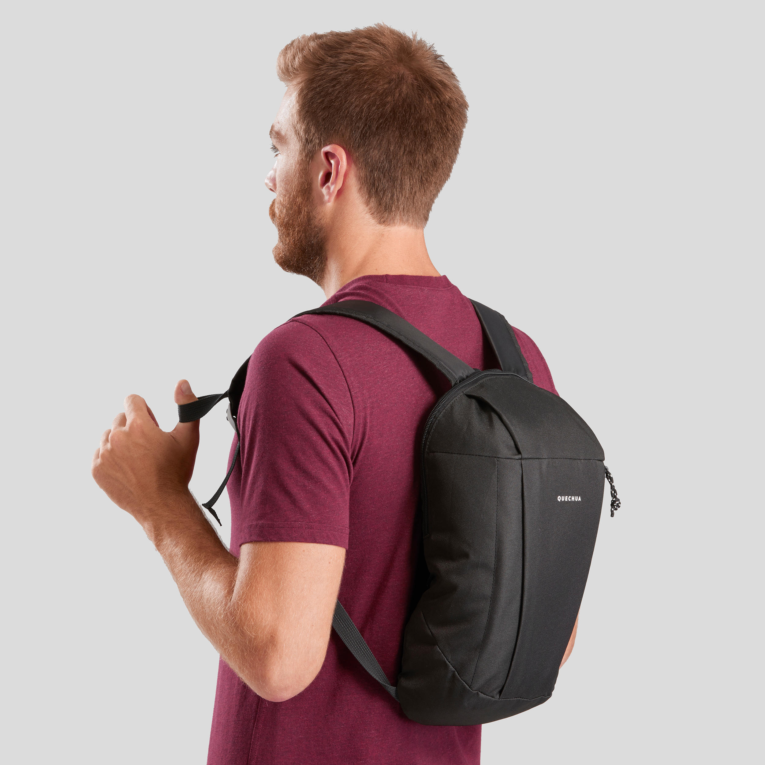 کولهپشتی فضای باز QUECHUA - ظرفیت ۱۰ لیتر - رنگ مشکی - مدل NH Arpenaz 50 کولهپشتی فضای باز QUECHUA - ظرفیت ۱۰ لیتر - رنگ مشکی - مدل NH Arpenaz 50